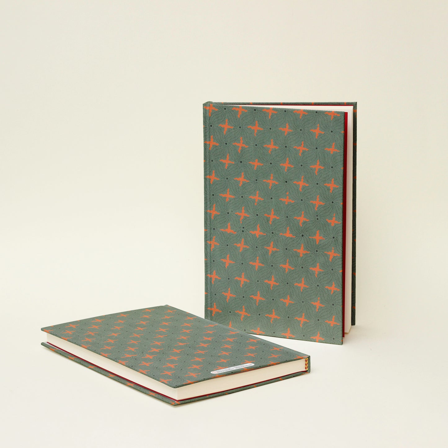 Libreta "Cruces Naranjas"