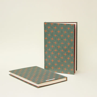 Libreta "Cruces Naranjas"