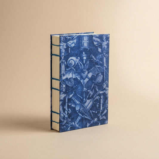 Libreta Murciélago con costura copta y pasta dura con un grabado de Heinrich Aldegrever