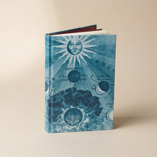 Libreta Phases Lvnae con costura francesa y pasta dura con las fases de la luna